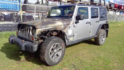 J24135, 13 Wrangler Rubicon, 3.6L.jpg